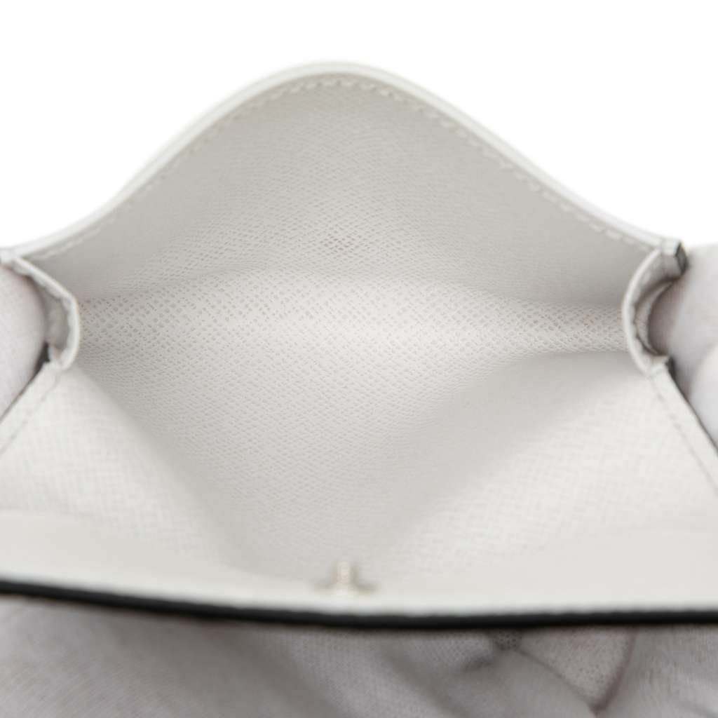 Louis Vuitton Monogram Enveloppe Carte de Visite White Good condition - Model View