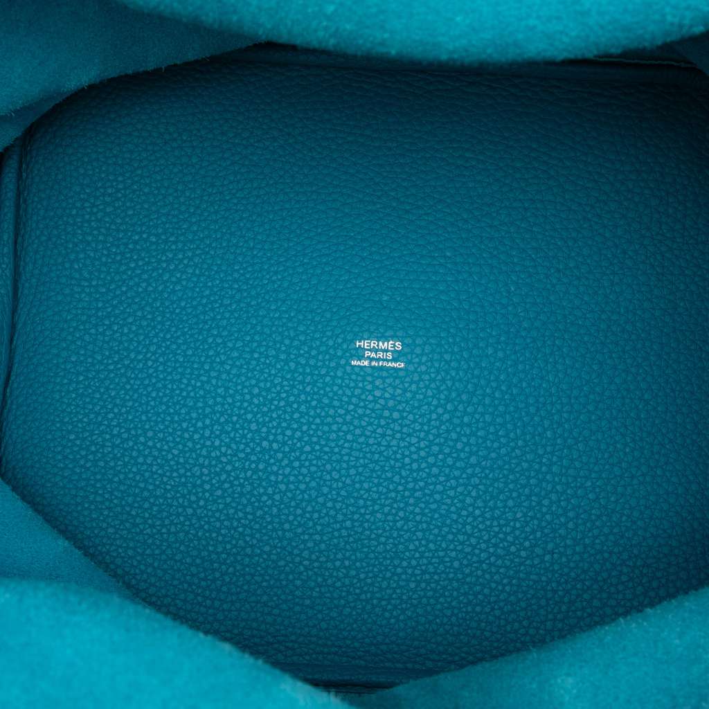 Hermès Clemence Picotin Lock 26 Blue Leather Good condition - Model View