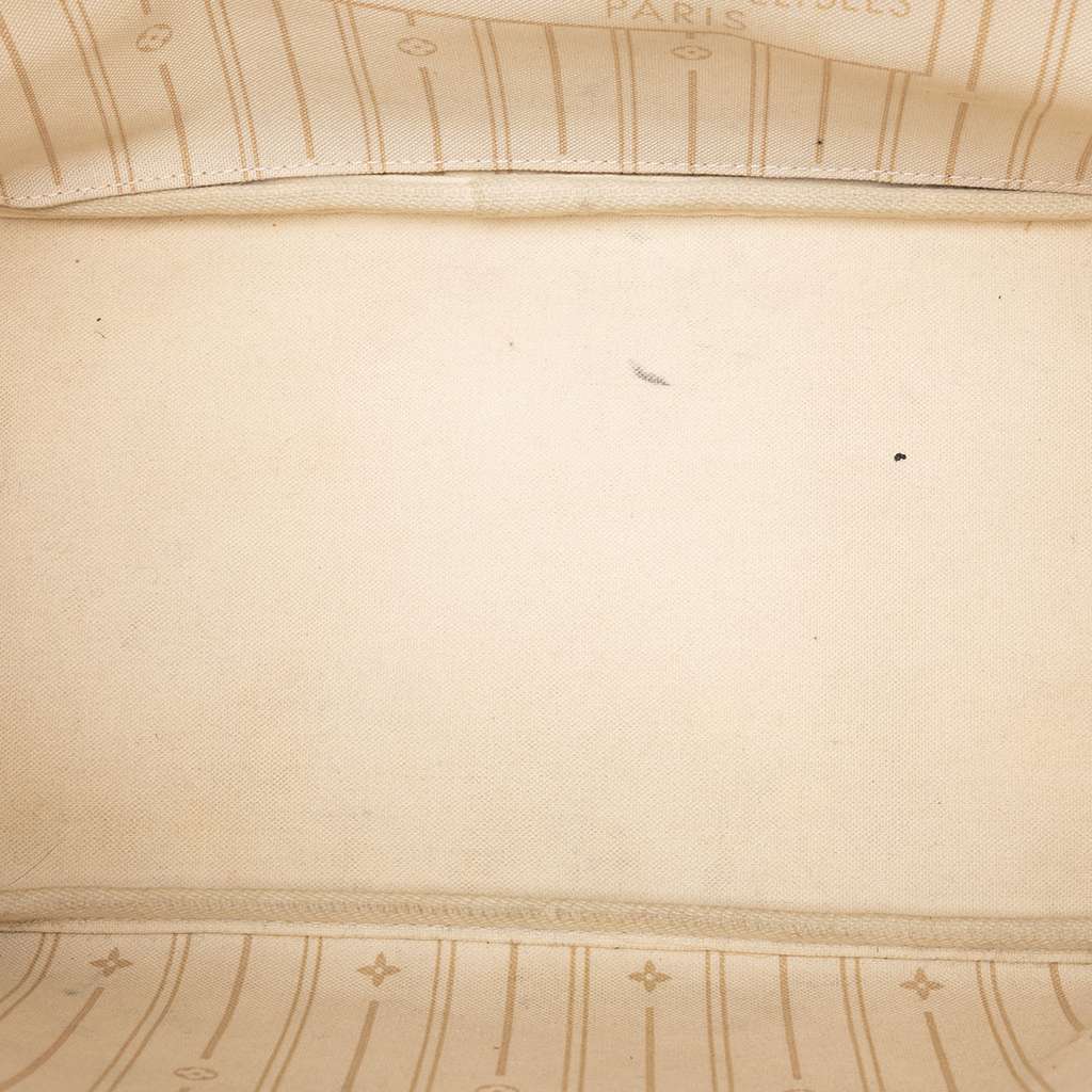 Louis Vuitton Damier Azur Neverfull MM White Good condition - Model View