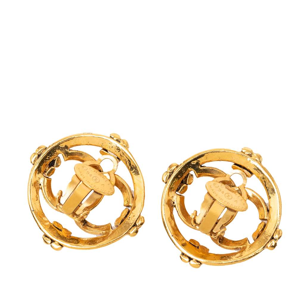 Chanel CC Gold Plated Round Clip On Earrings Gold Metal Good condition - Back View