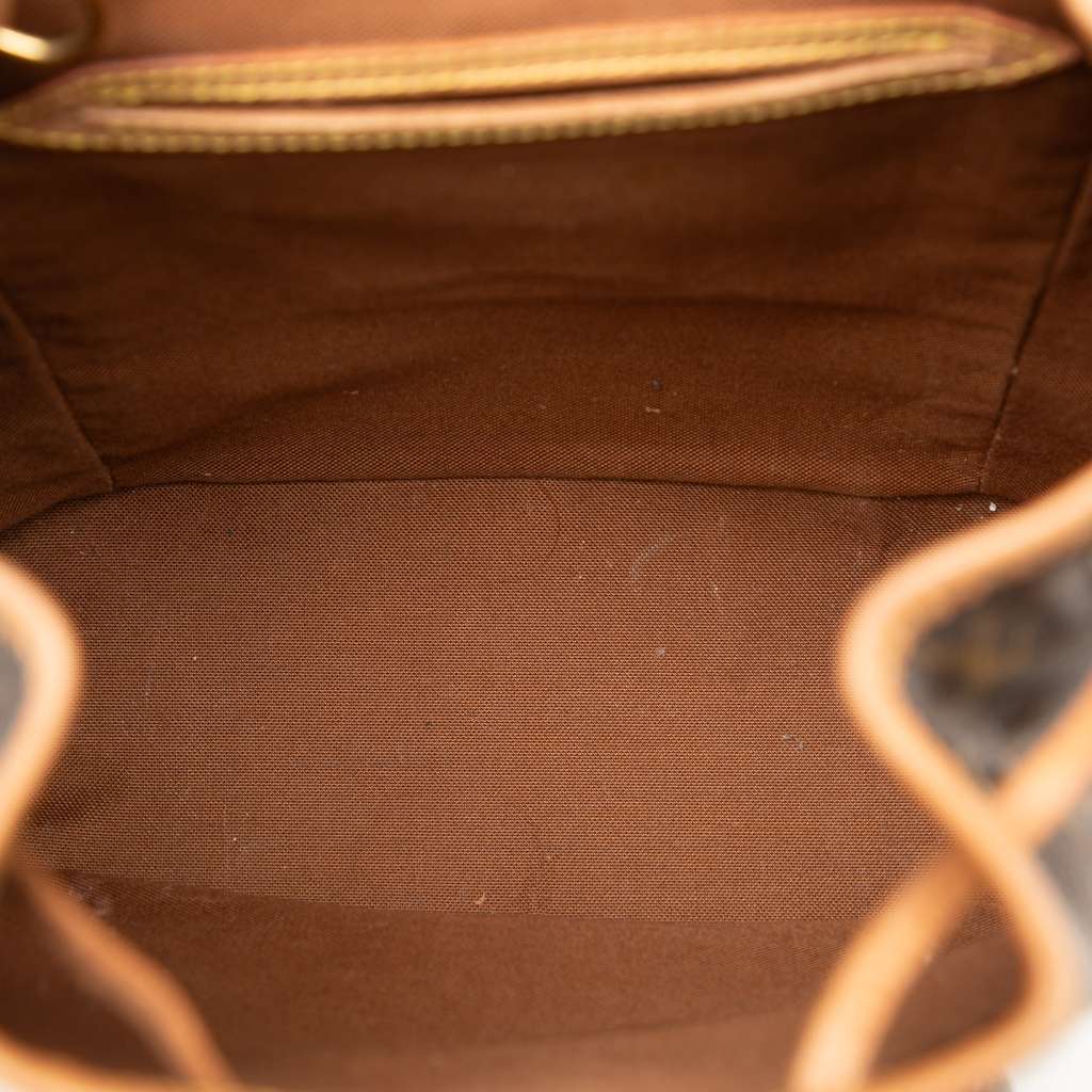 Louis Vuitton Monogram Montsouris PM Brown Good condition - Model View