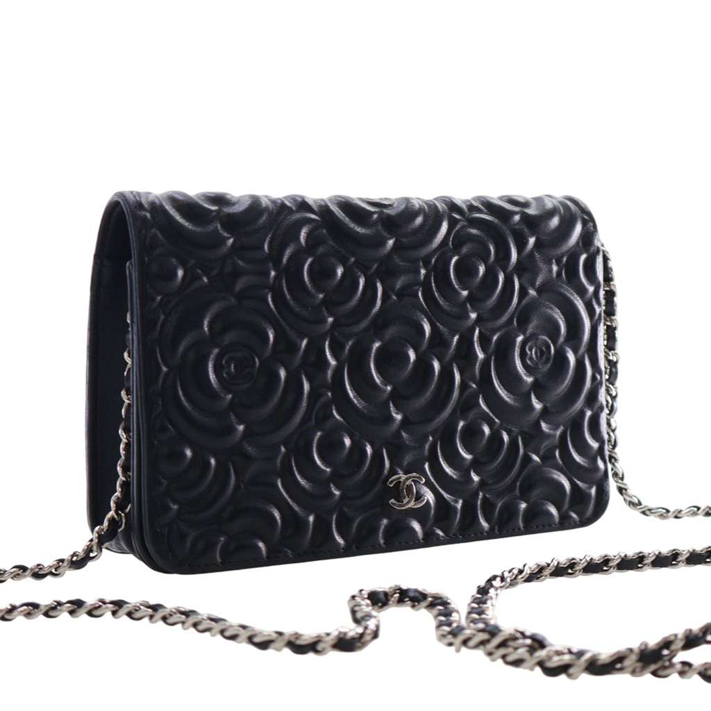 Chanel CC Embossed Lambskin Camellia Wallet On Chain Black Leather Good condition - Inside View