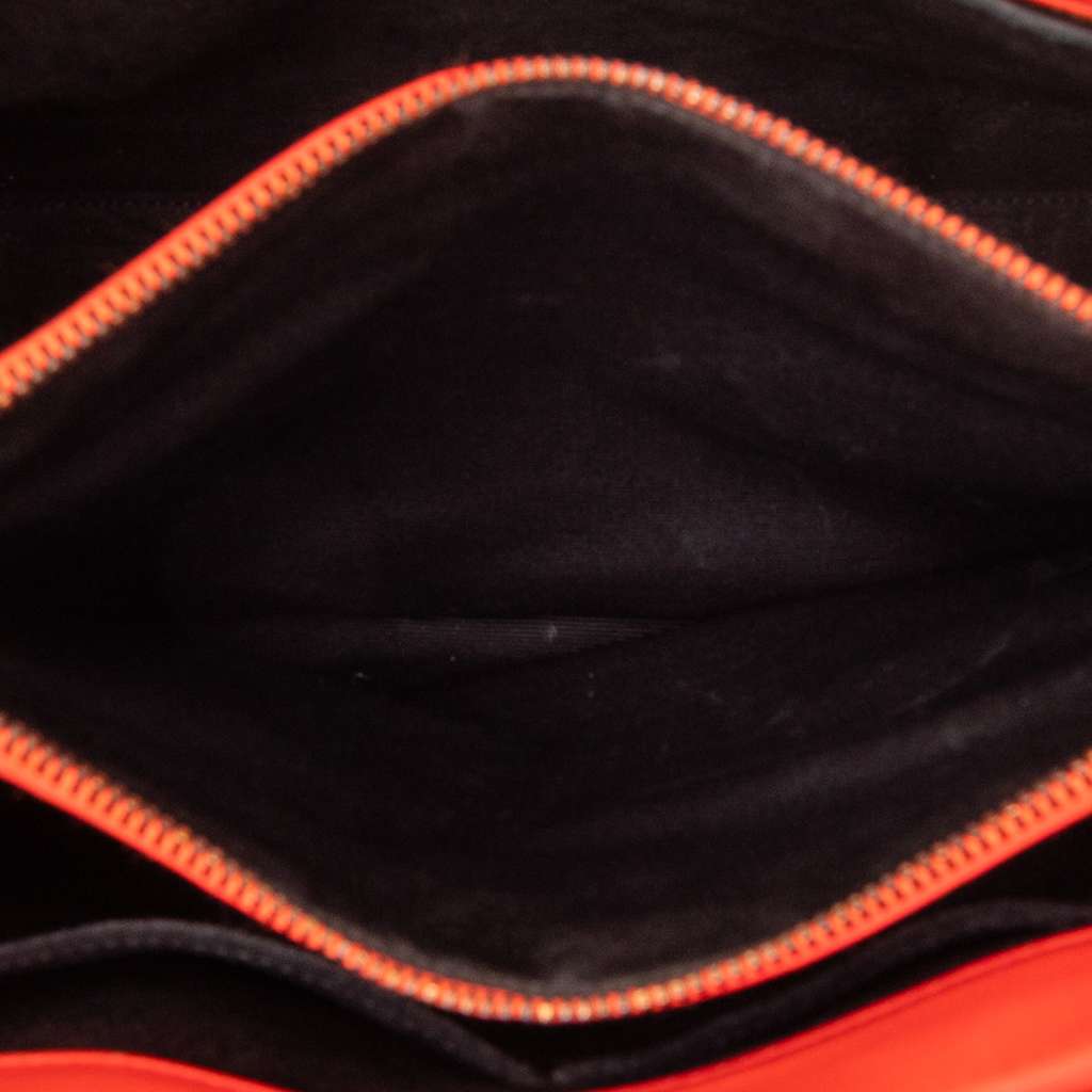 Saint Laurent Small Leather Sac De Jour Satchel Orange Leather Good condition - Model View