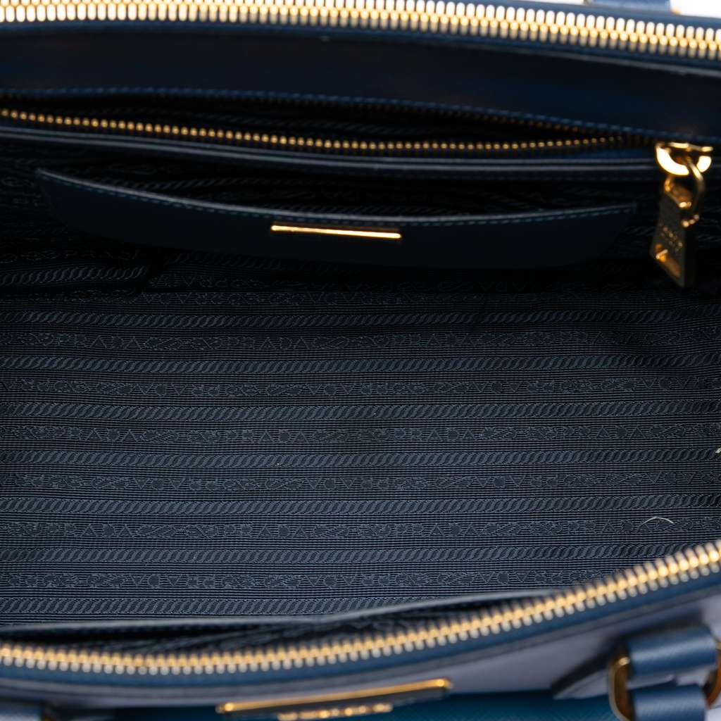 Prada Saffiano Lux Galleria Double Zip Front Pocket Satchel Blue Leather Good condition - Model View