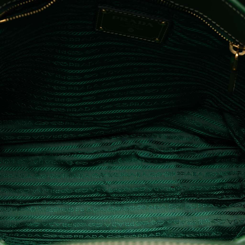 Prada Saffiano Trimmed Tessuto Logo Plate Convertible Tote Green Good condition - Model View