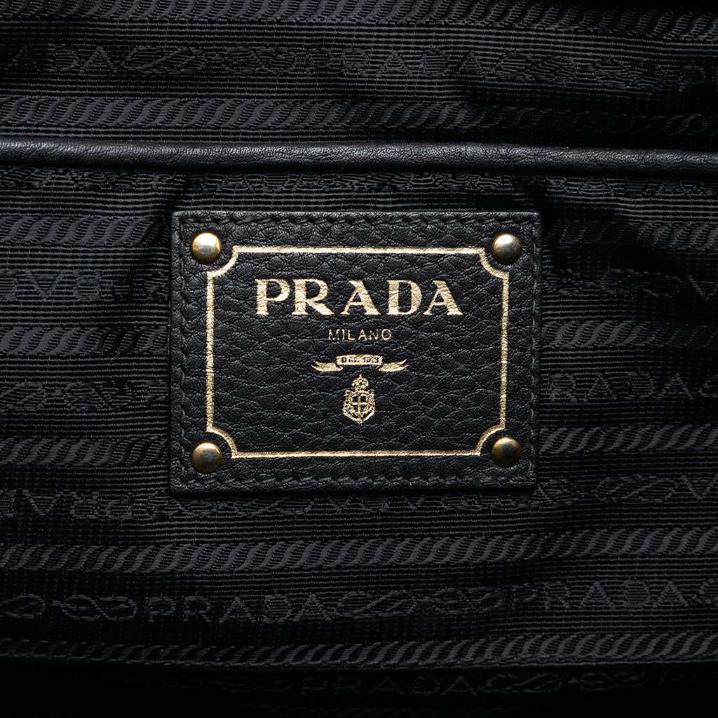 Prada Large Vitello Daino Boston Bag Black Leather Good condition - Box View