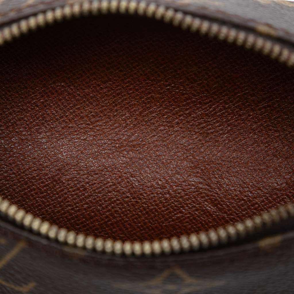 Louis Vuitton Monogram Papillon Pochette Brown Good condition - Model View