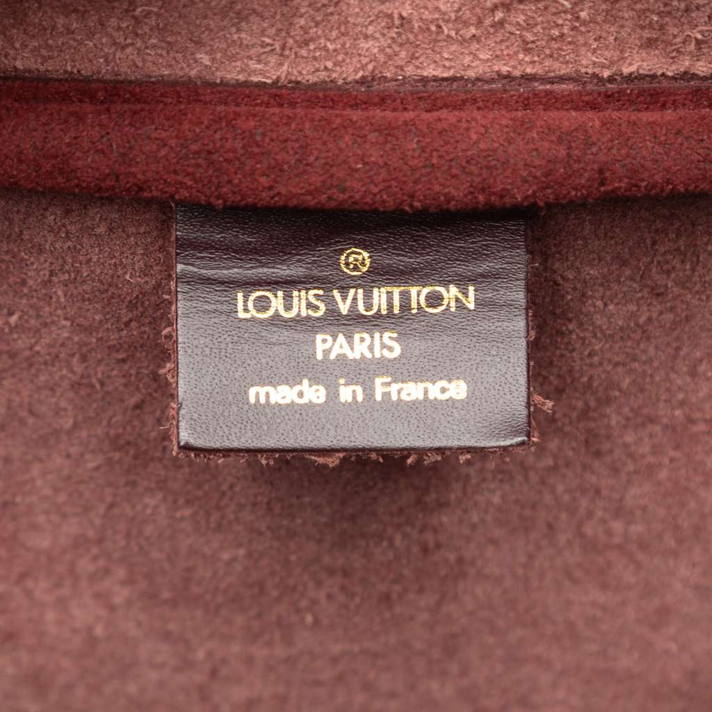 Louis Vuitton Taiga Kendall PM Red Leather Good condition - Box View