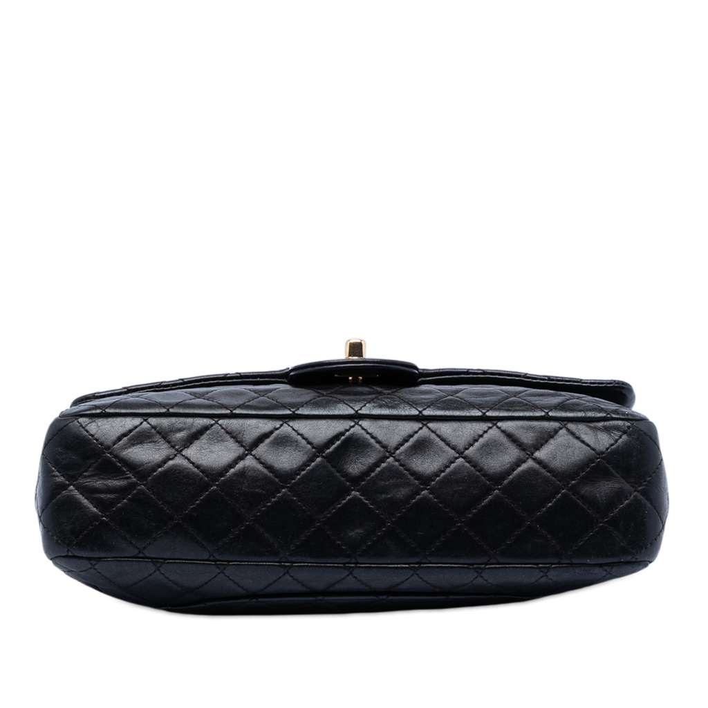 Chanel Medium Classic Lambskin Valentines Heart Charms Single Flap Black Leather Good condition - Inside View