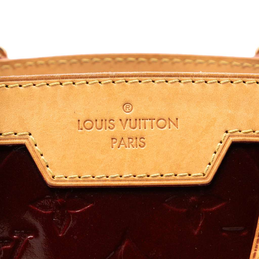 Louis Vuitton Monogram Vernis Brea MM Red Leather Good condition - Box View