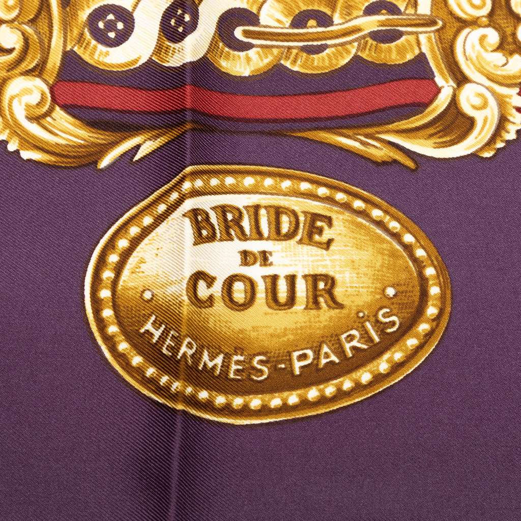 Hermès Bride de Cour Silk Scarf 90 Purple Silk Good condition - Inside View