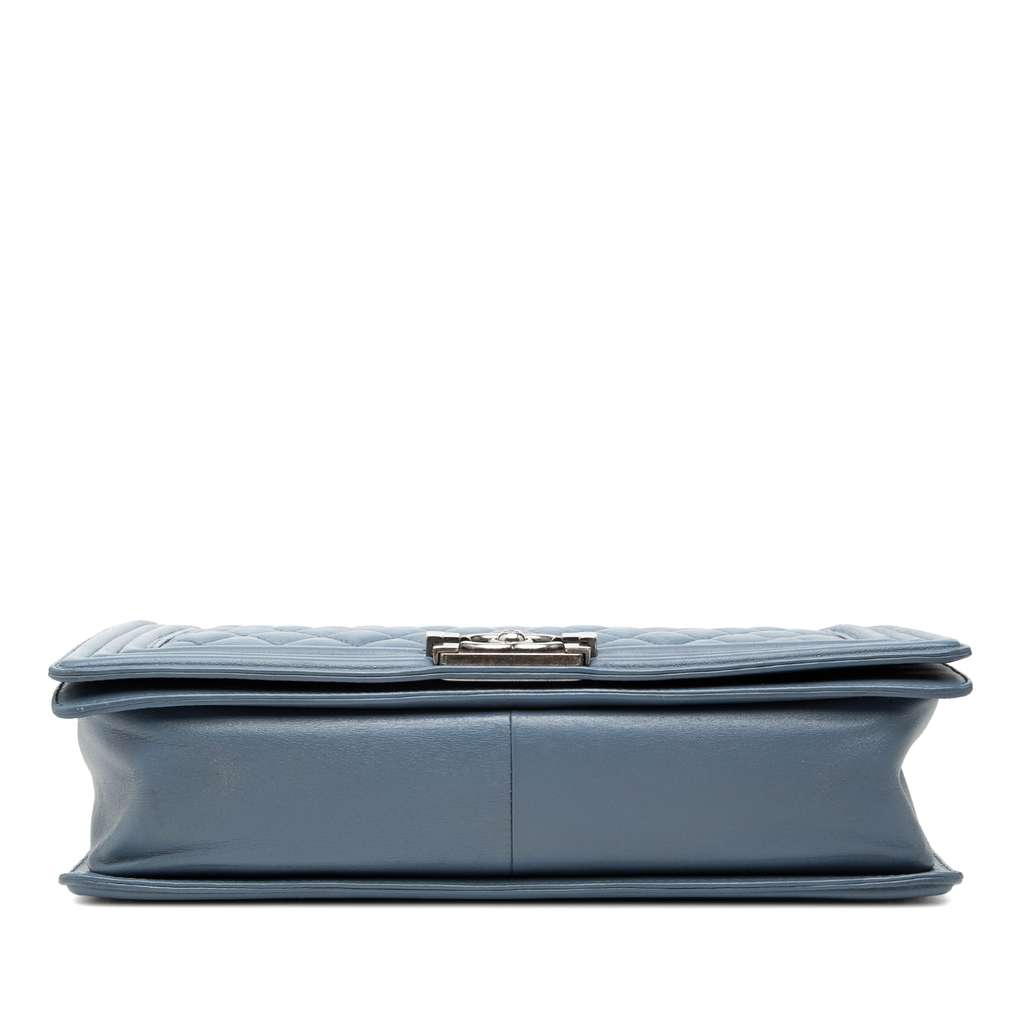 Chanel Large Quilted Lambskin Boy Flap Blue Leather Good condition - Inside View