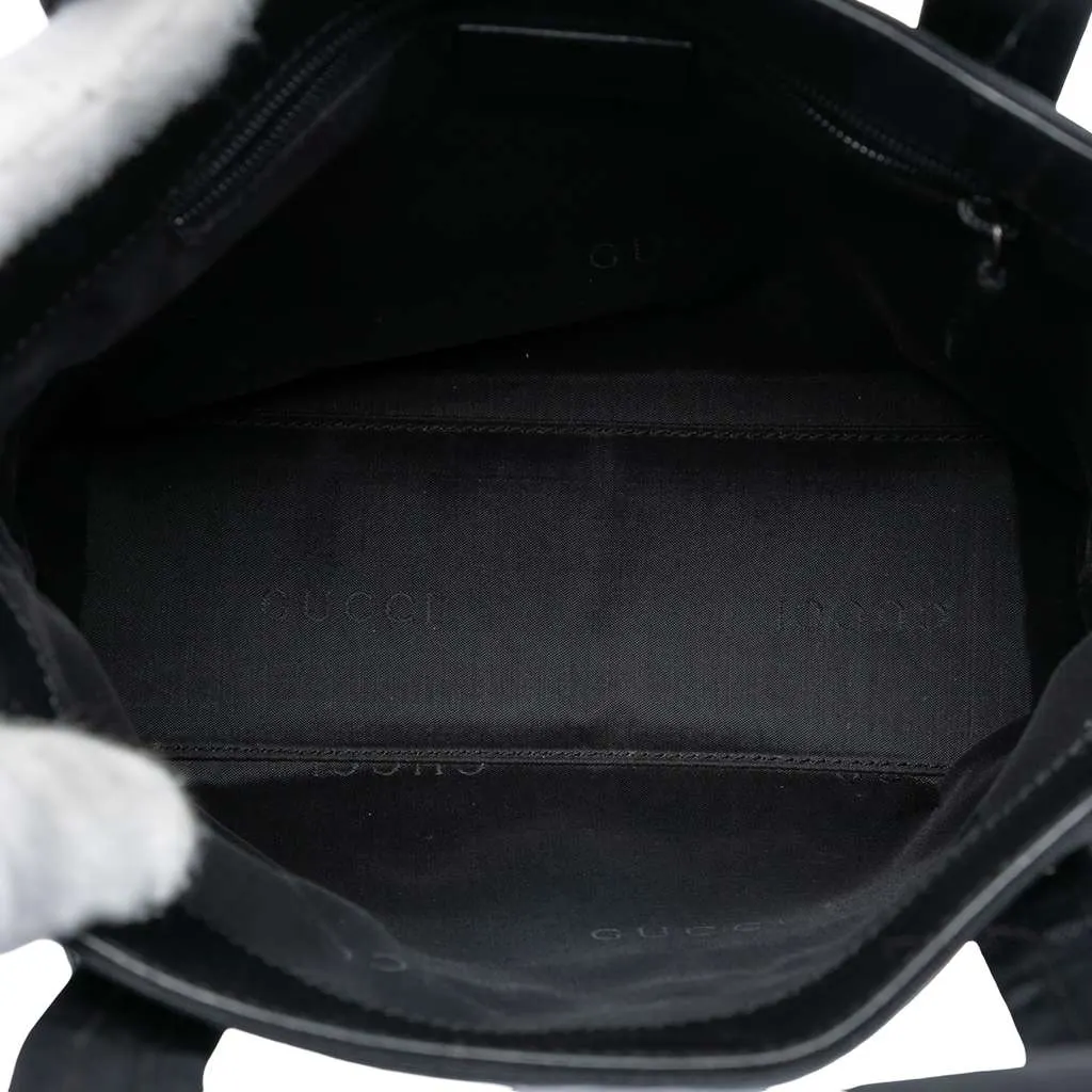 Gucci GG Canvas Handbag Black Canvas Very good - Model View