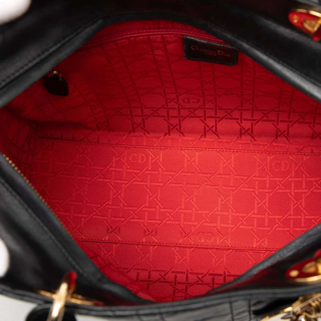 Dior Large Lambskin Cannage Lady Dior Black Leather Good condition - Model View