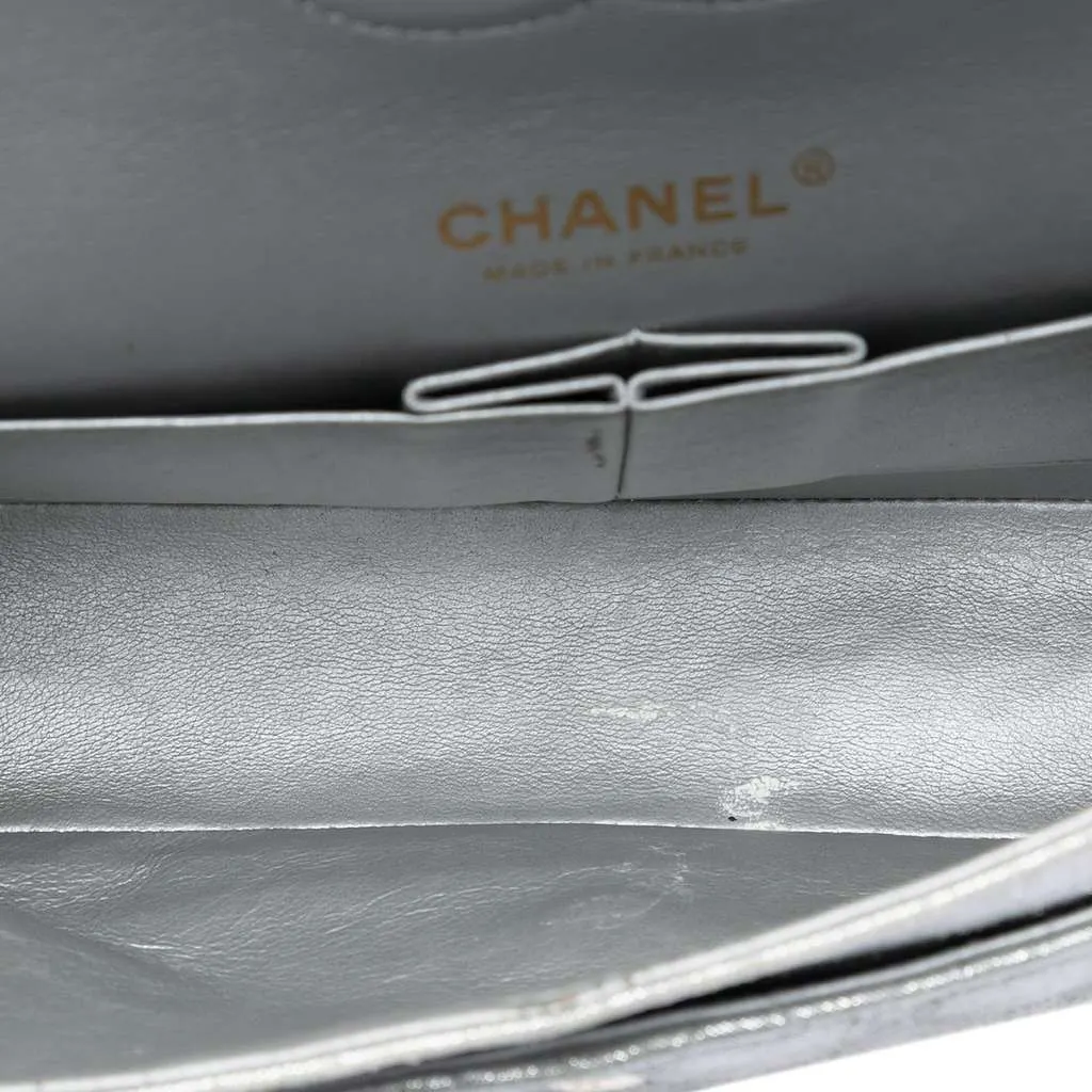 Chanel Medium Classic Metallic Lambskin Double Flap Silver Leather Very good - Model View