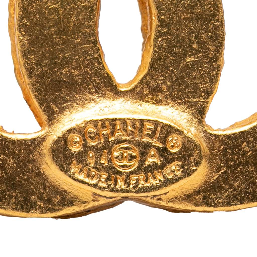 Chanel Gold Plated Triple CC Brooch Gold Metal Good condition - Model View