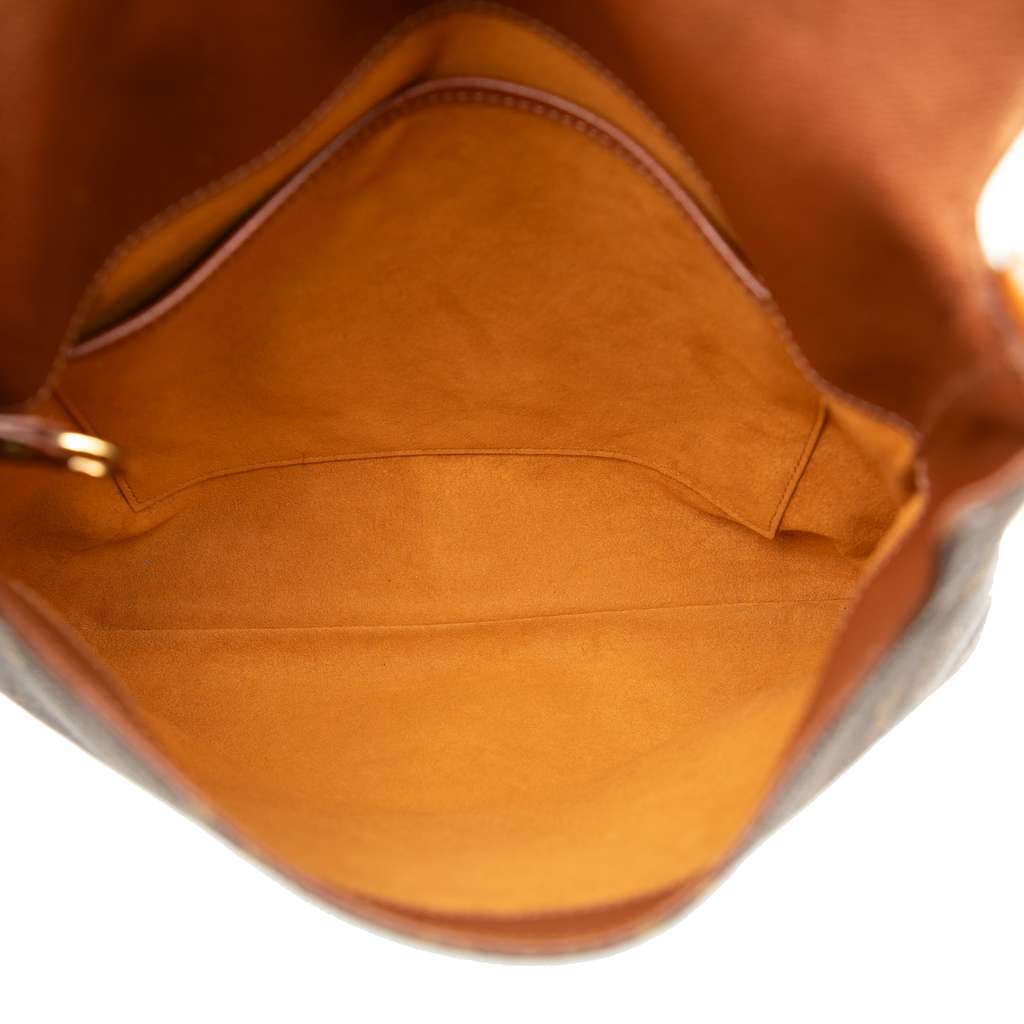 Louis Vuitton Monogram Musette Salsa GM Brown Good condition - Model View