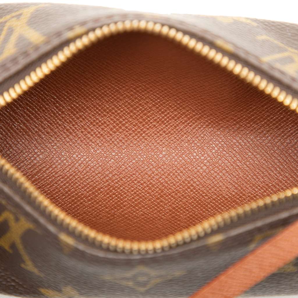 Louis Vuitton Monogram Papillon Pochette Brown Good condition - Model View
