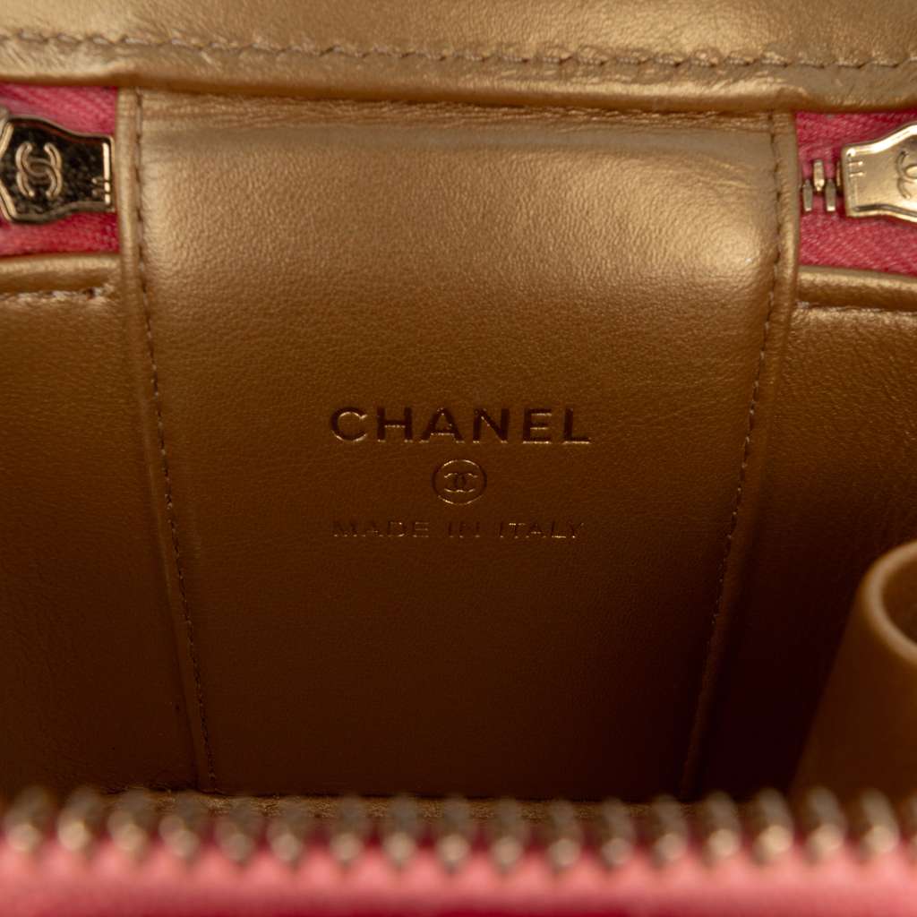 Chanel Mini Quilted Lambskin Pearl Crush Vanity Case With Chain Pink Leather Good condition - Box View