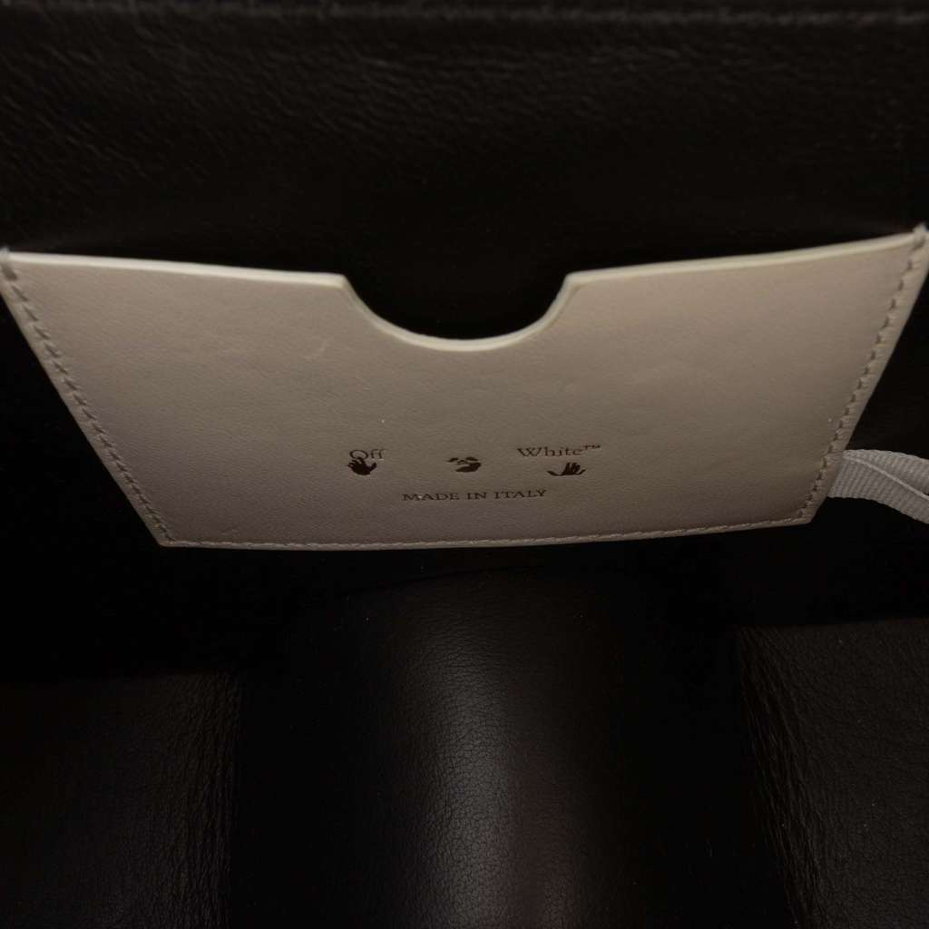 Off-white Leather Burrow 22 Crossbody White Leather Good condition - Box View
