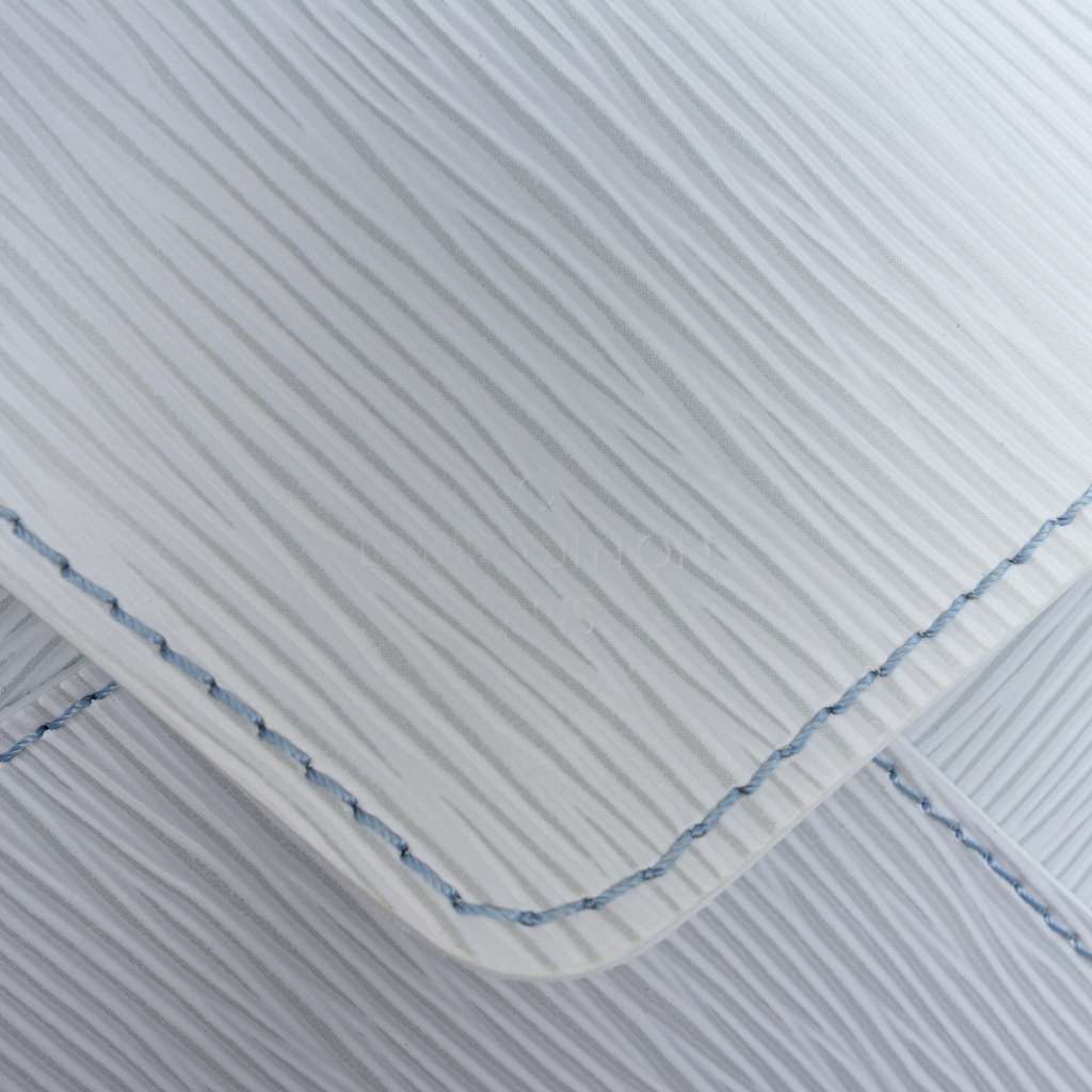 Louis Vuitton Epi Invitation Envelope Clutch Blue Leather Good condition - Box View