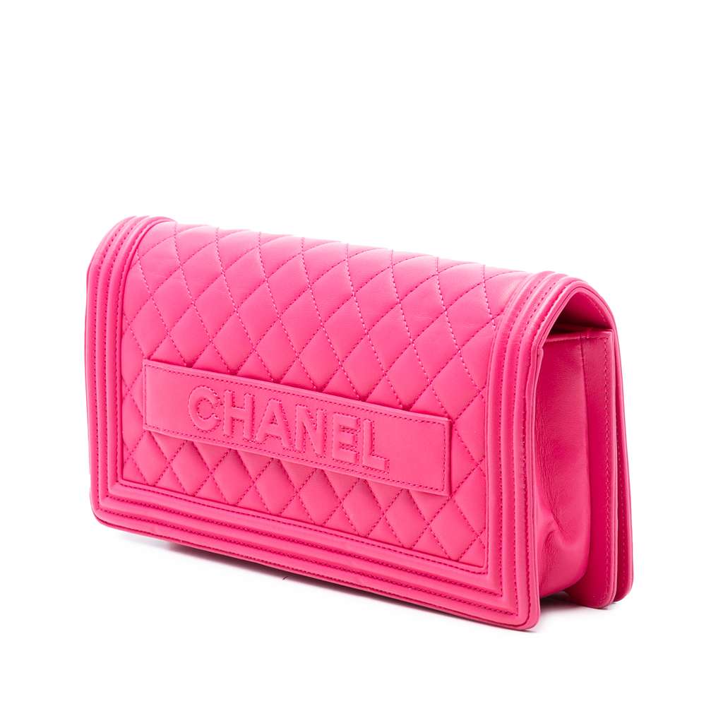 Chanel Quilted Lambskin Boy Flap Clutch Pink Leather Good condition - Back View