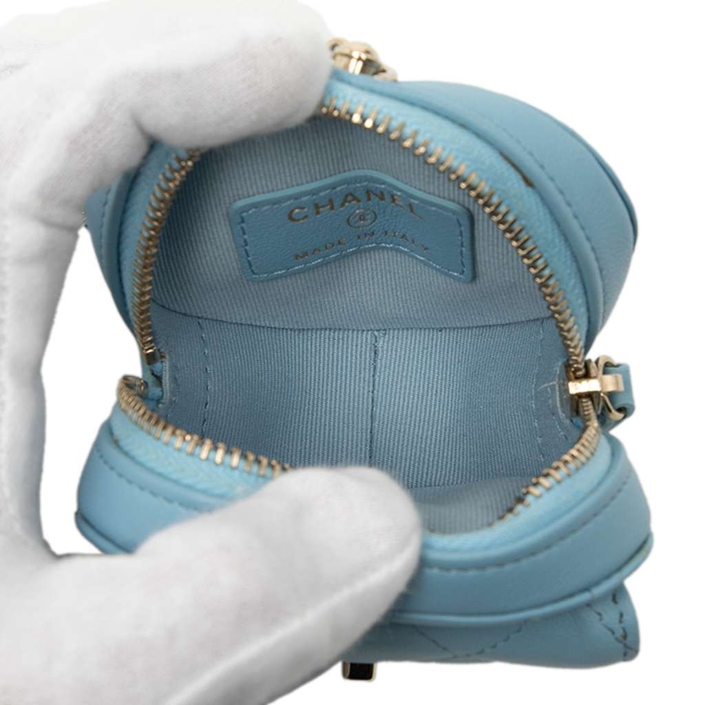 Chanel Mini Quilted Lambskin CC in Love Heart Necklace Bag Blue Leather Good condition - Model View