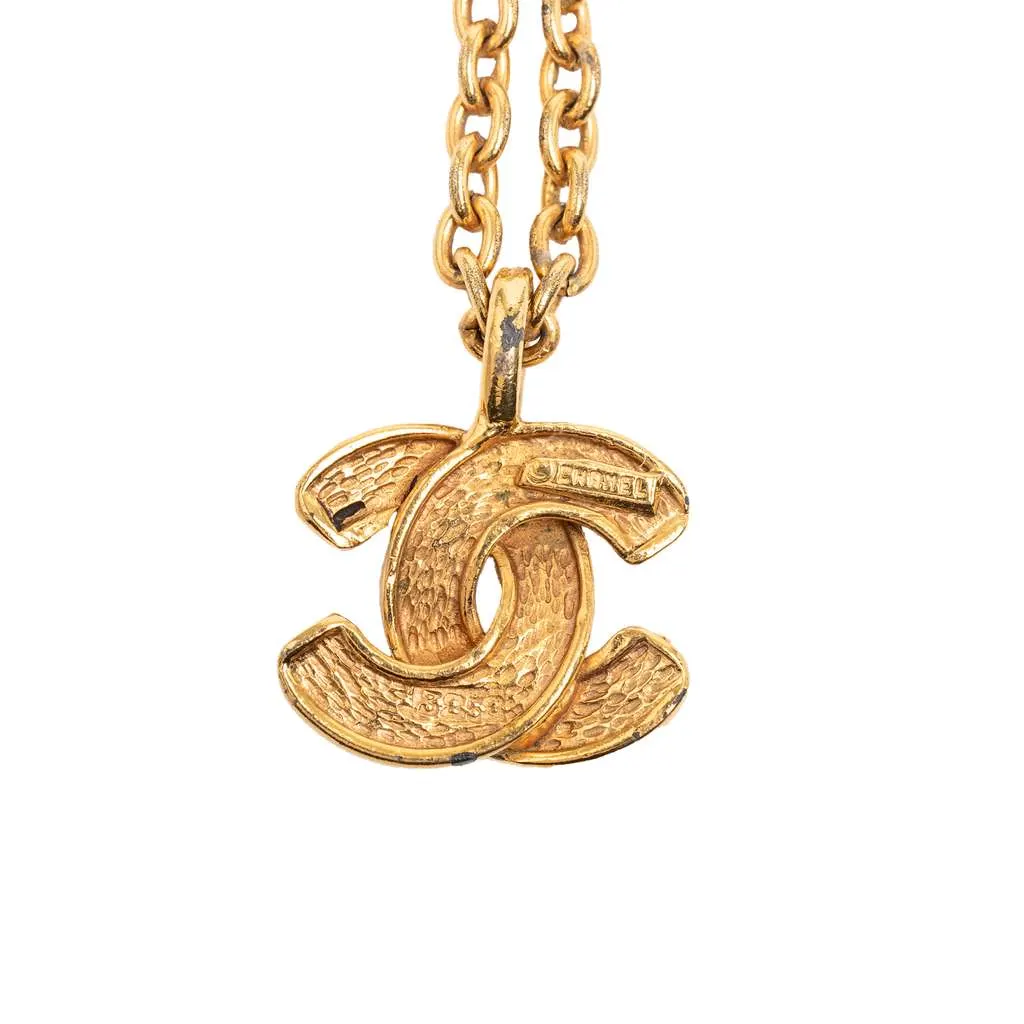 Chanel Gold Plated Quilted CC Pendant Necklace Gold Metal Very good - Back View