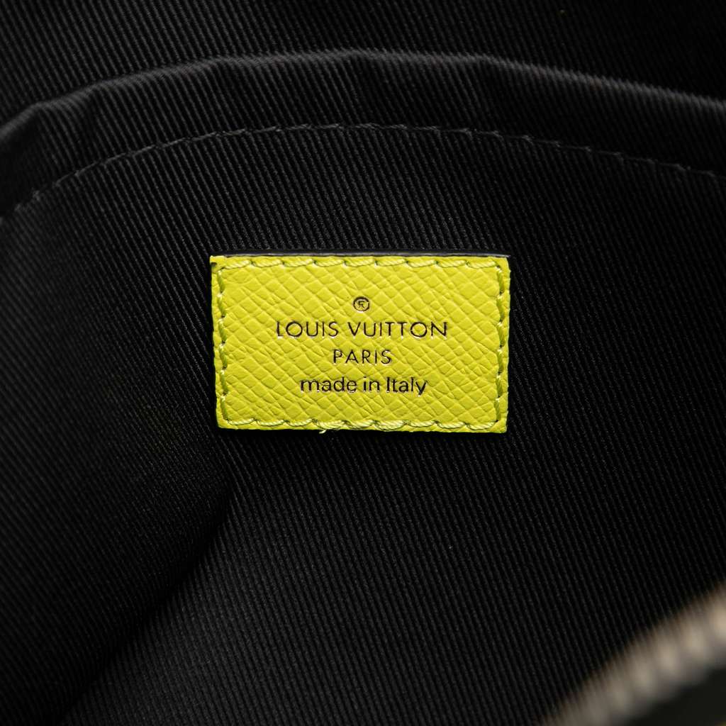 Louis Vuitton Monogram Taigarama Outdoor Messenger Yellow Leather Good condition - Box View