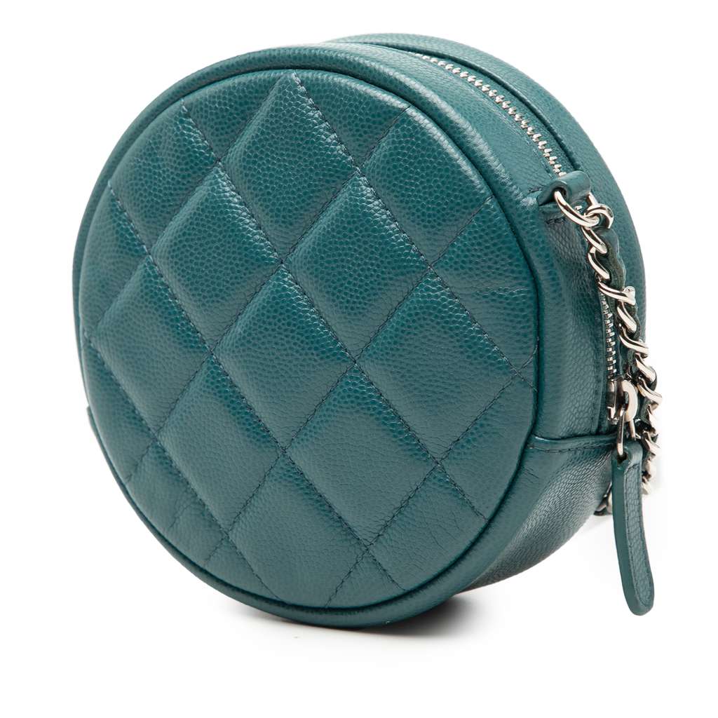 Chanel CC Quilted Caviar Round Clutch With Chain Blue Leather Good condition - Back View