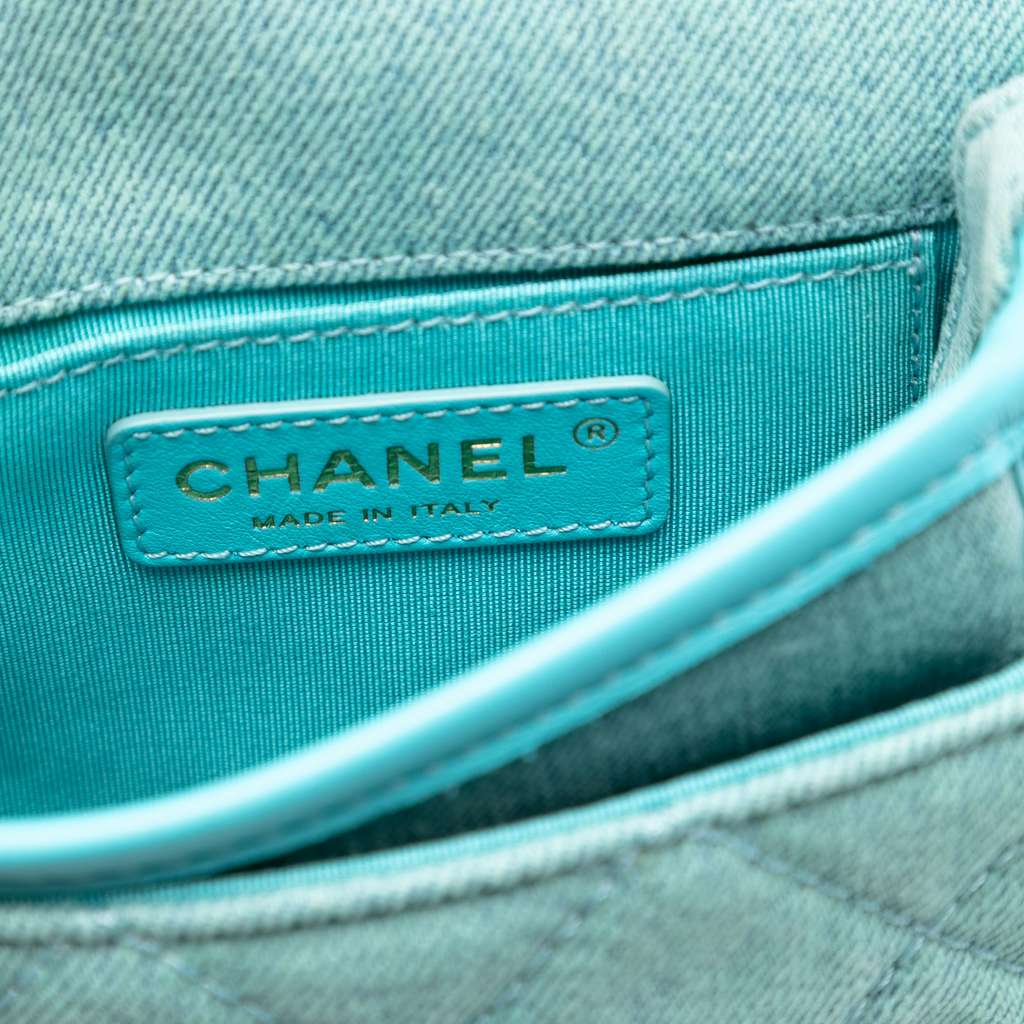 Chanel Mini CC Quilted Denim Crossbody Blue Denim Good condition - Box View