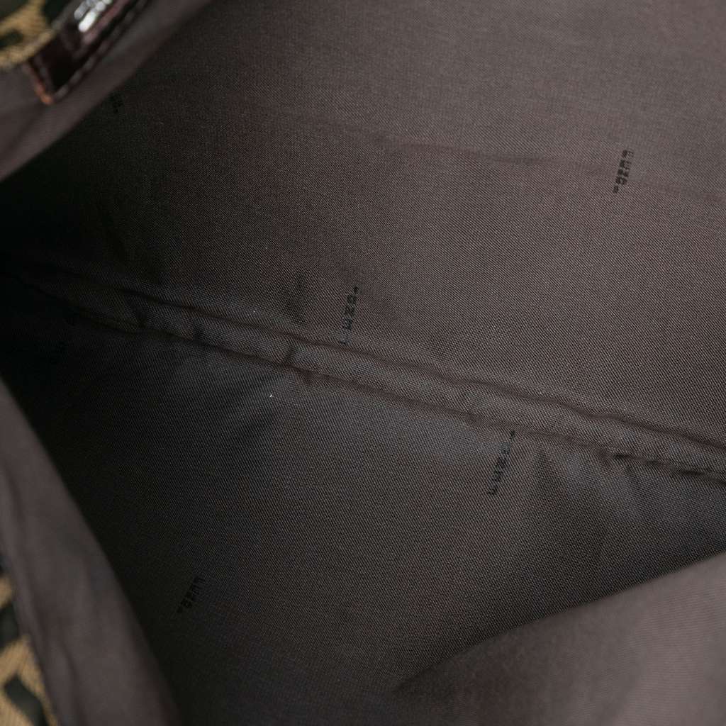 Fendi Zucca Canvas Tote Brown Canvas Good condition - Model View