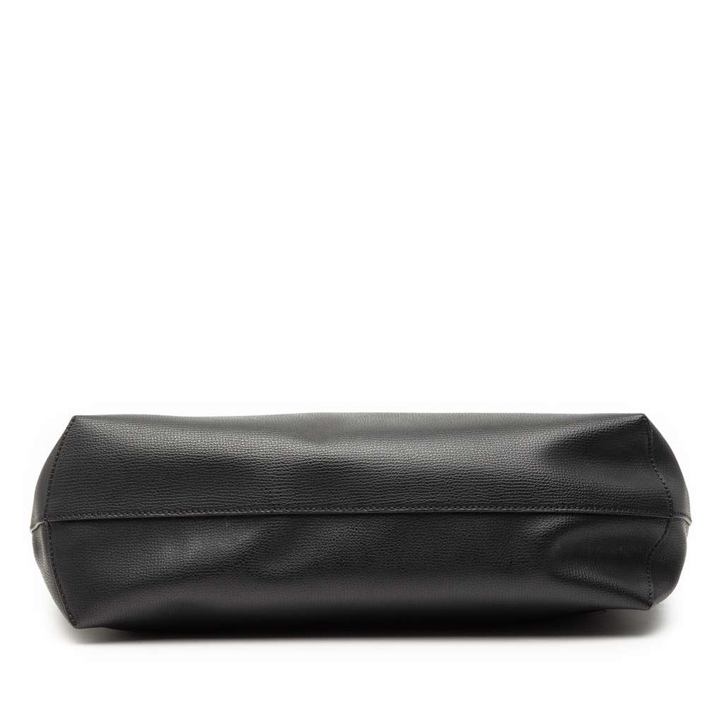 Fendi F is Fendi Leather Shopper Tote Black Leather Good condition - Inside View