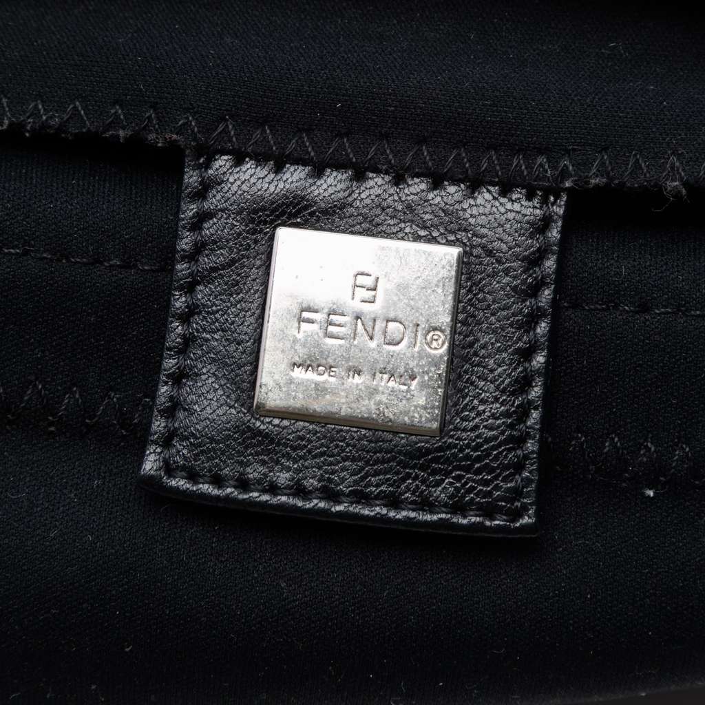 Fendi Canvas Mamma Baguette Black Canvas Good condition - Box View