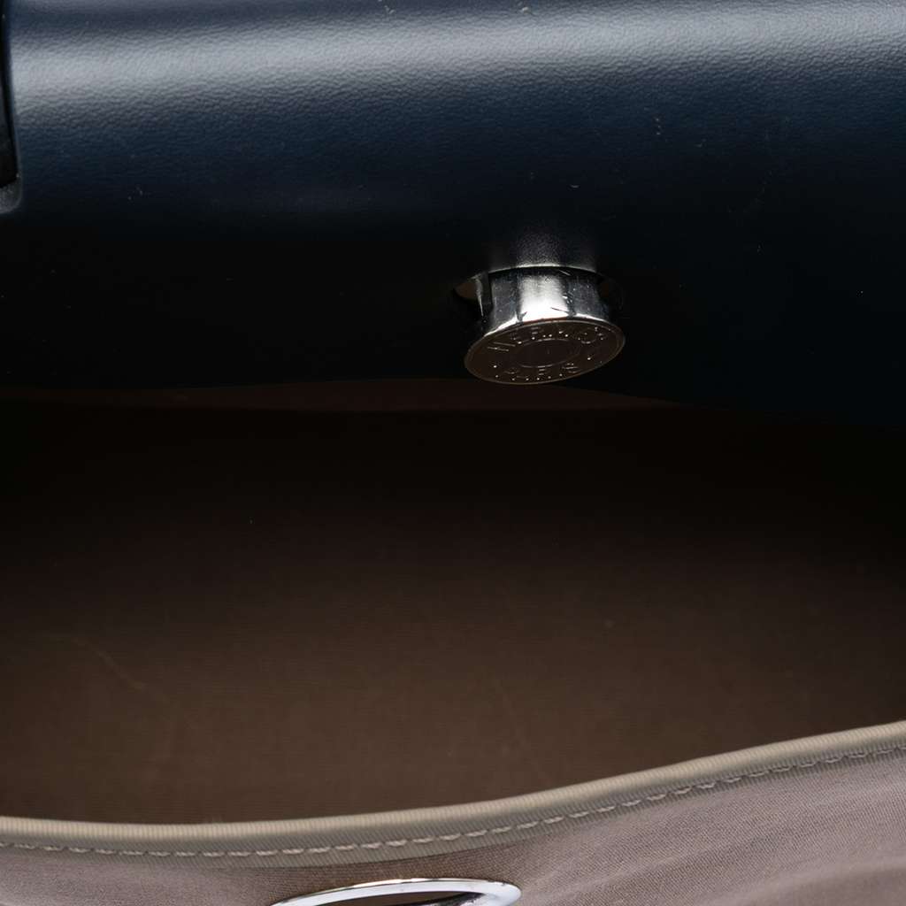 Hermès Toile Herbag Zip 31 Brown Canvas Good condition - Model View