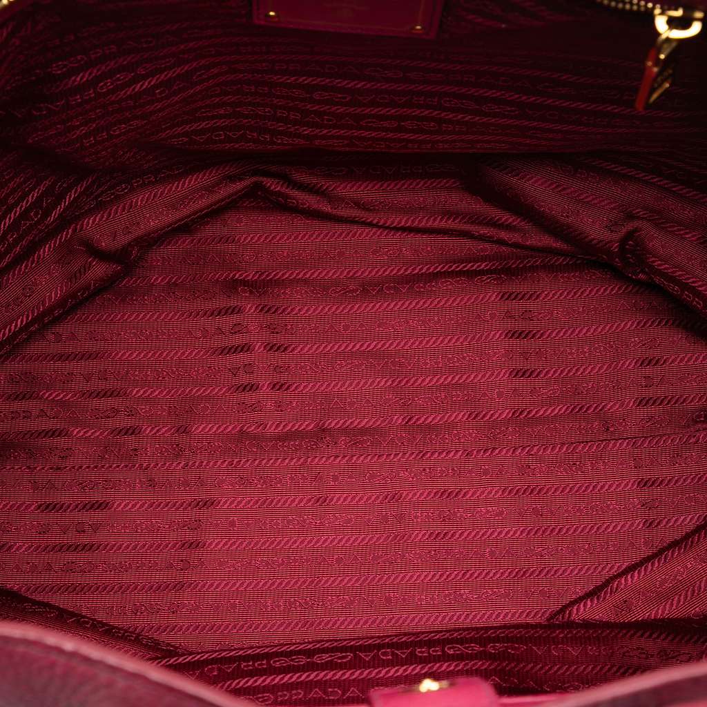 Prada Vitello Daino Embossed Canapa Logo Open Convertible Tote Pink Leather Good condition - Model View