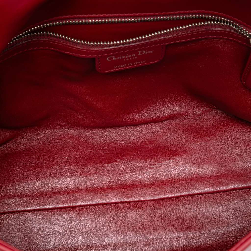 Dior Small Lambskin Demi Lune Flap Red Leather Good condition - Model View