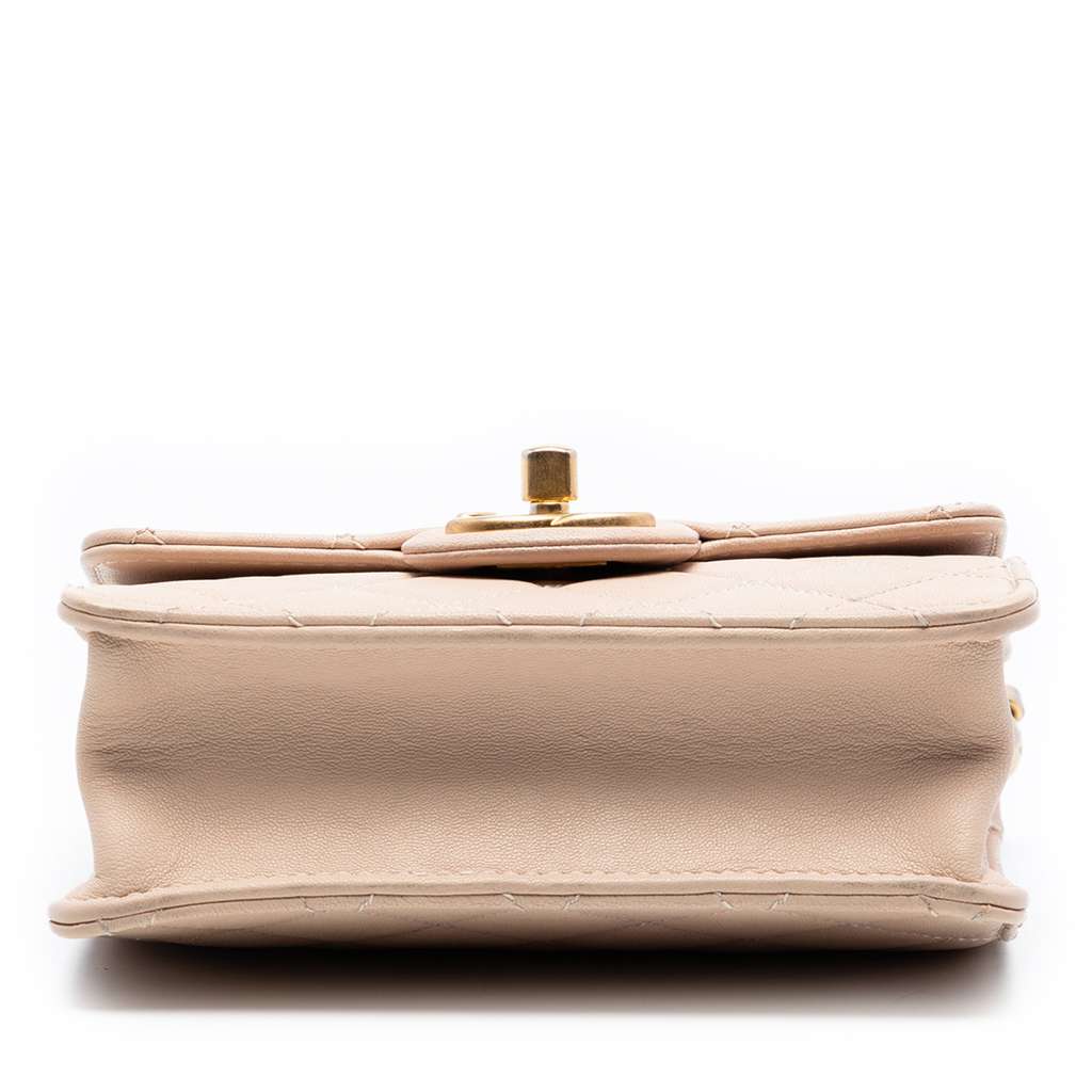 Chanel Small Quilted Lambskin Chic Pearls Flap Brown Leather Good condition - Inside View