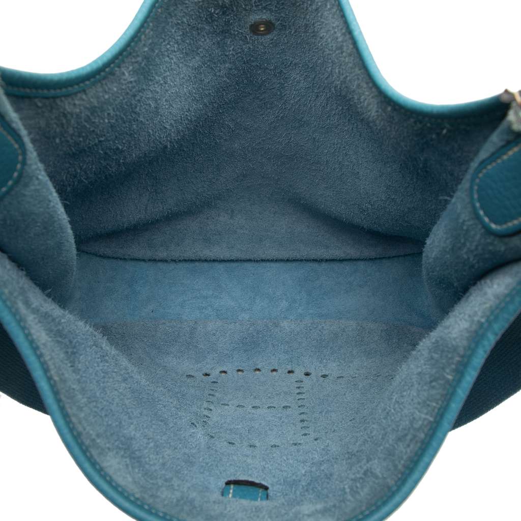 Hermès Clemence Evelyne GM Blue Leather Good condition - Model View