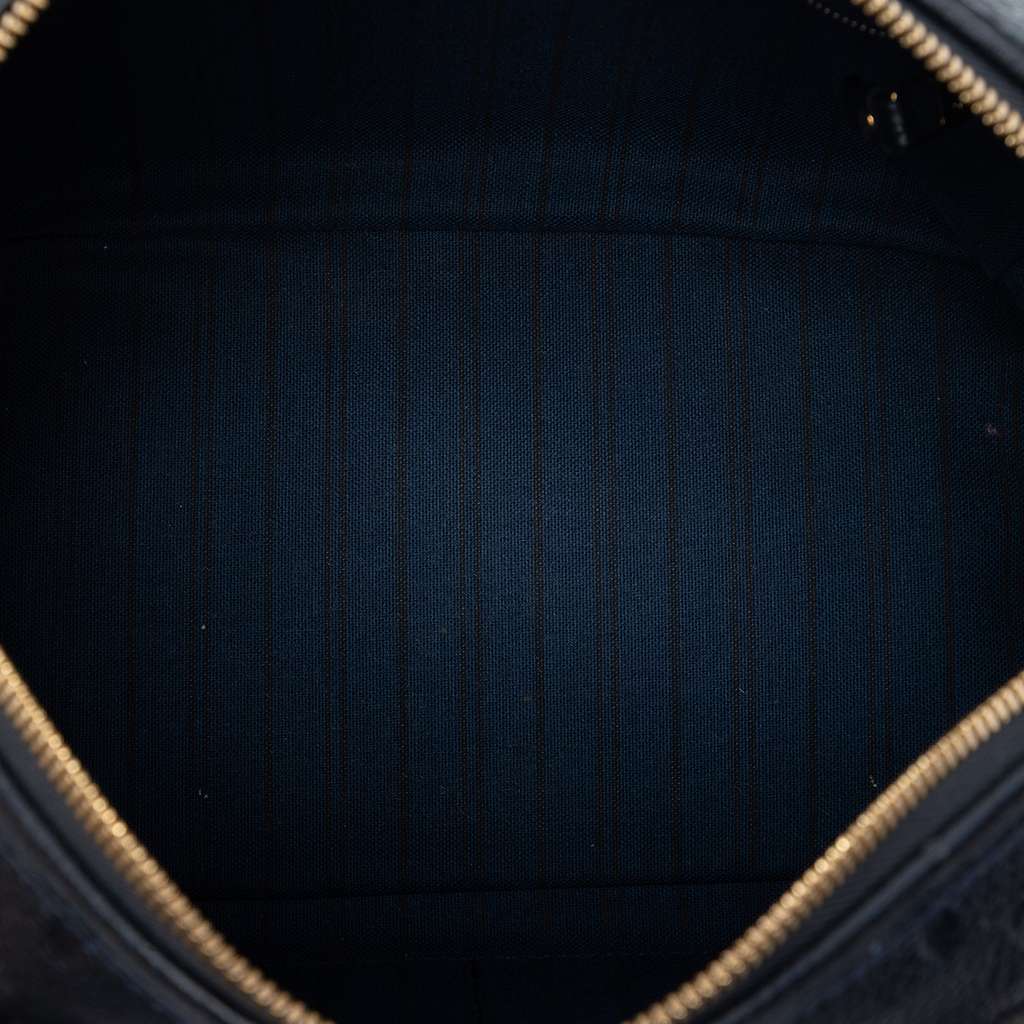 Louis Vuitton Monogram Empreinte Speedy Bandouliere 25 Blue Leather Good condition - Model View