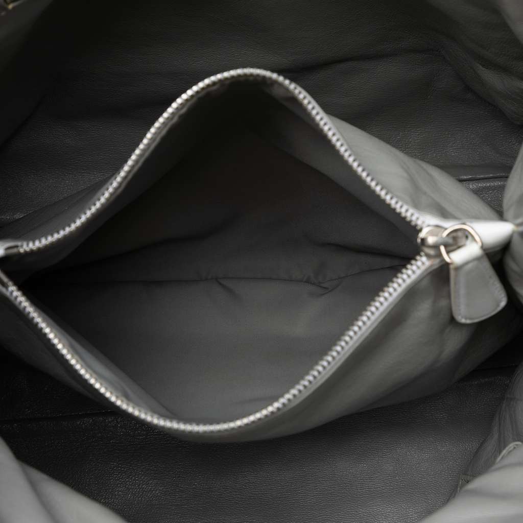 Dior Woven Lambskin Lady Dior Avenue Tote White Leather Fair condition - Model View