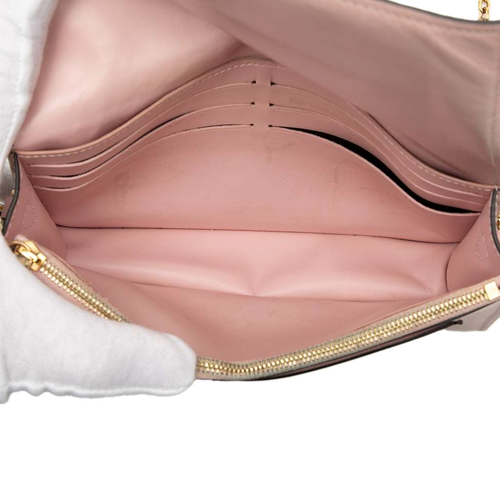 Louis Vuitton Monogram Flore Wallet On Chain Brown Good condition - Model View