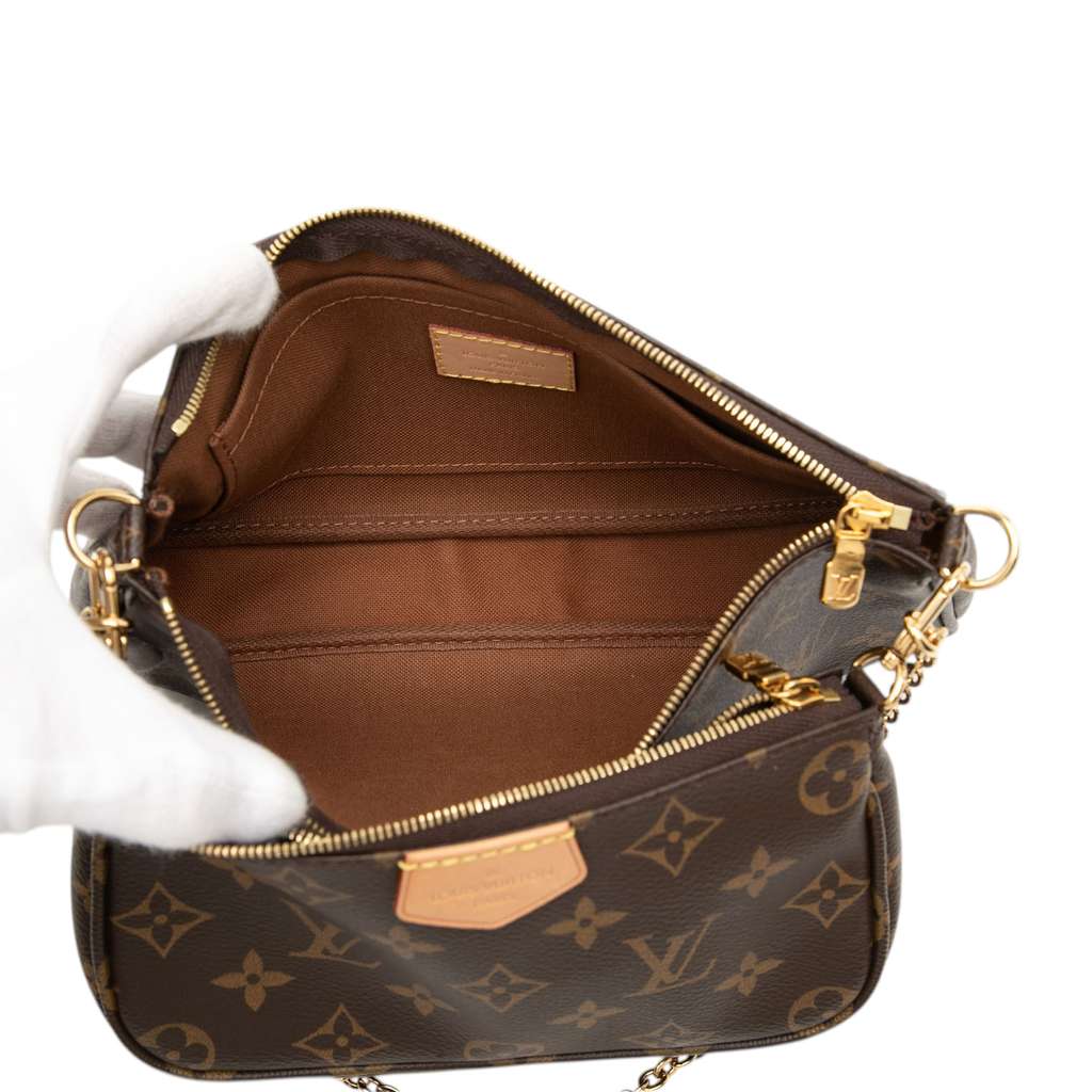 Louis Vuitton Monogram Multi Pochette Accessoires Brown Good condition - Model View