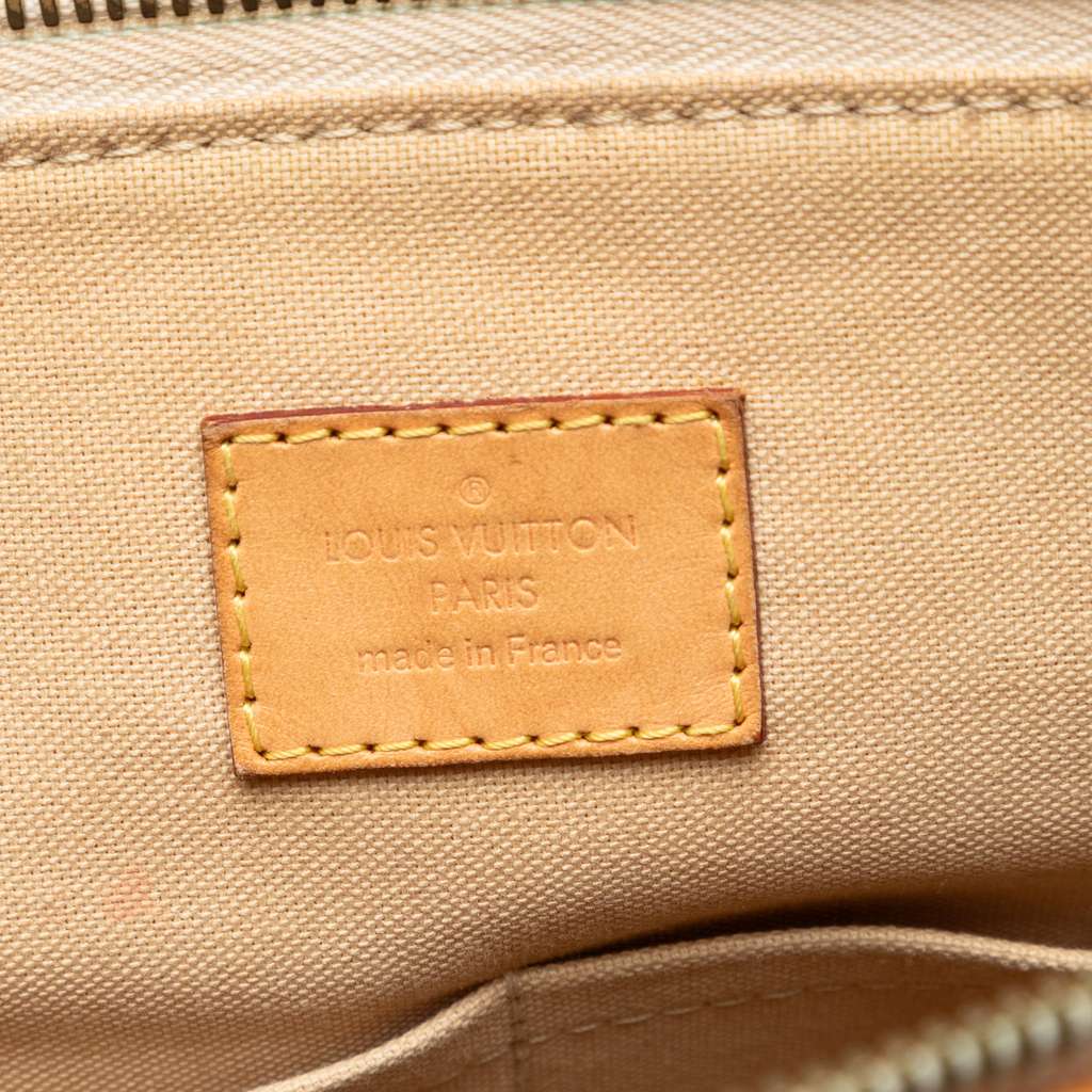 Louis Vuitton Damier Azur Riviera PM White Good condition - Box View