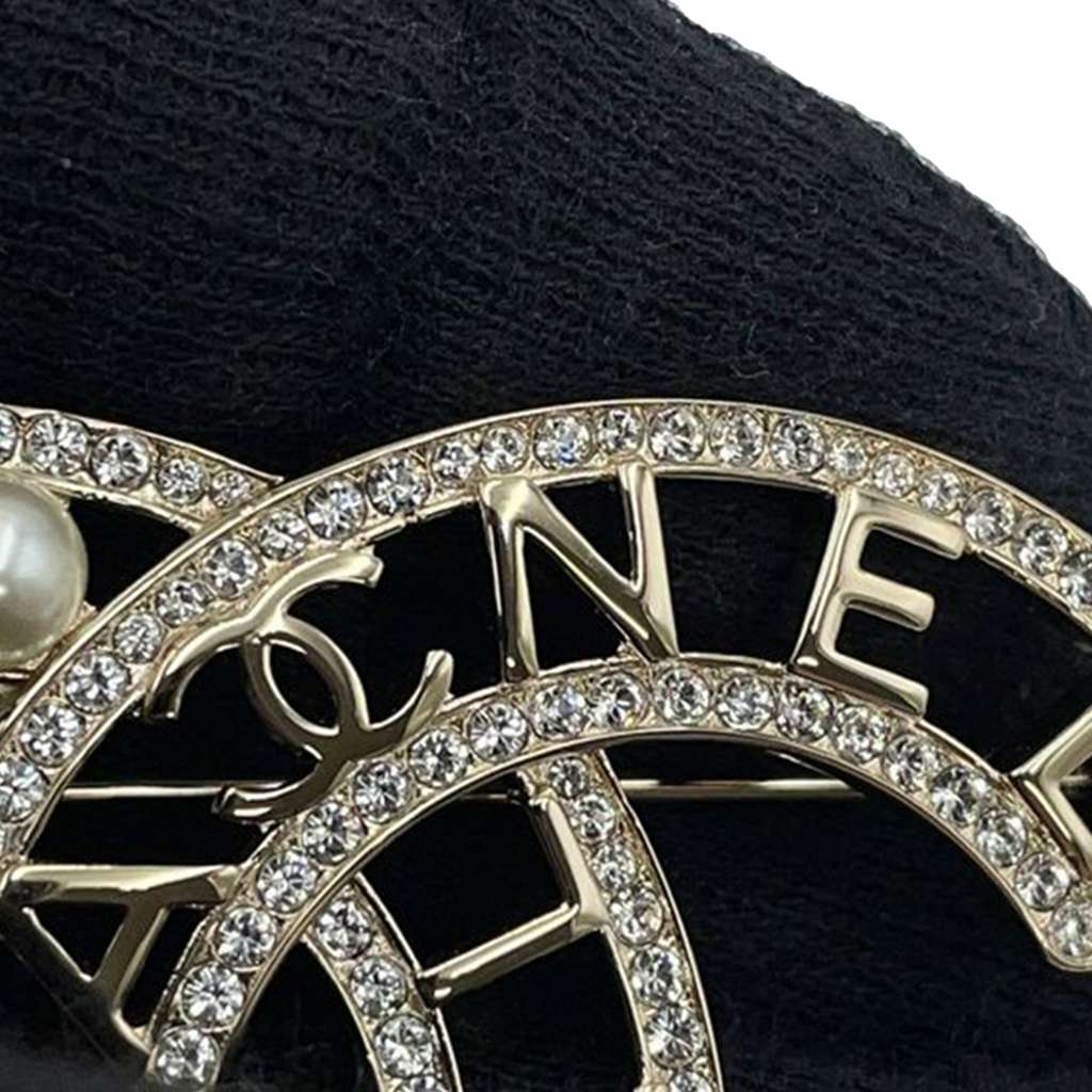 Chanel CC Gold Plated Rhinestone Faux Pearl Coco Chanel Brooch Gold Metal Good condition - Box View