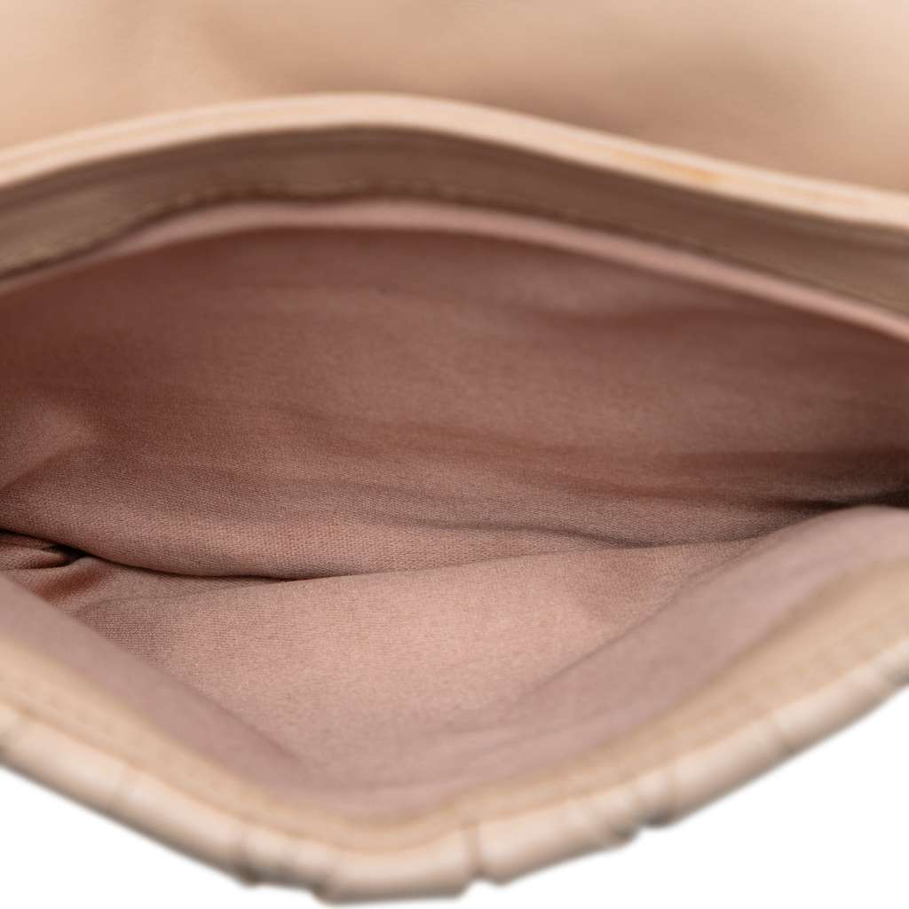 Miu Miu Matelasse Nappa Crossbody Brown Leather Good condition - Model View