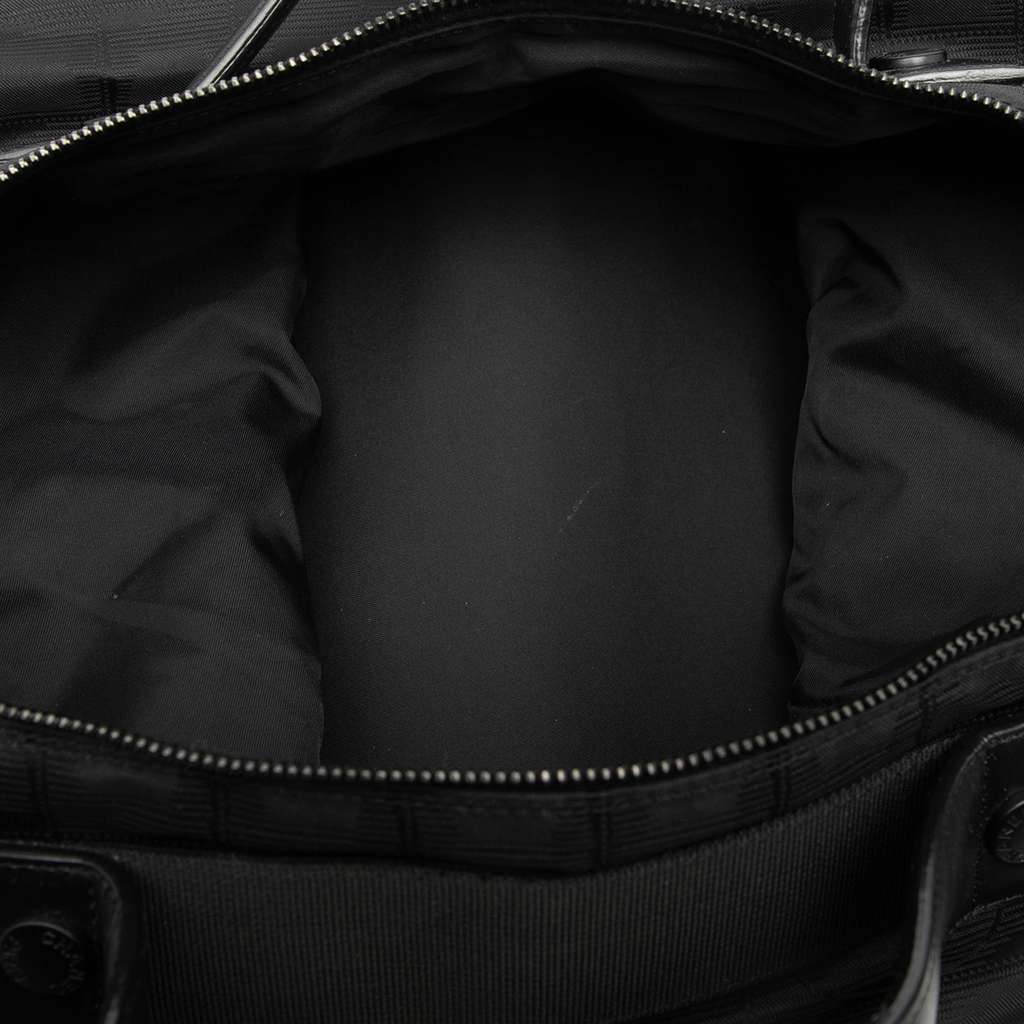 Chanel New Travel Line Nylon Travel Bag Black Good condition - Model View