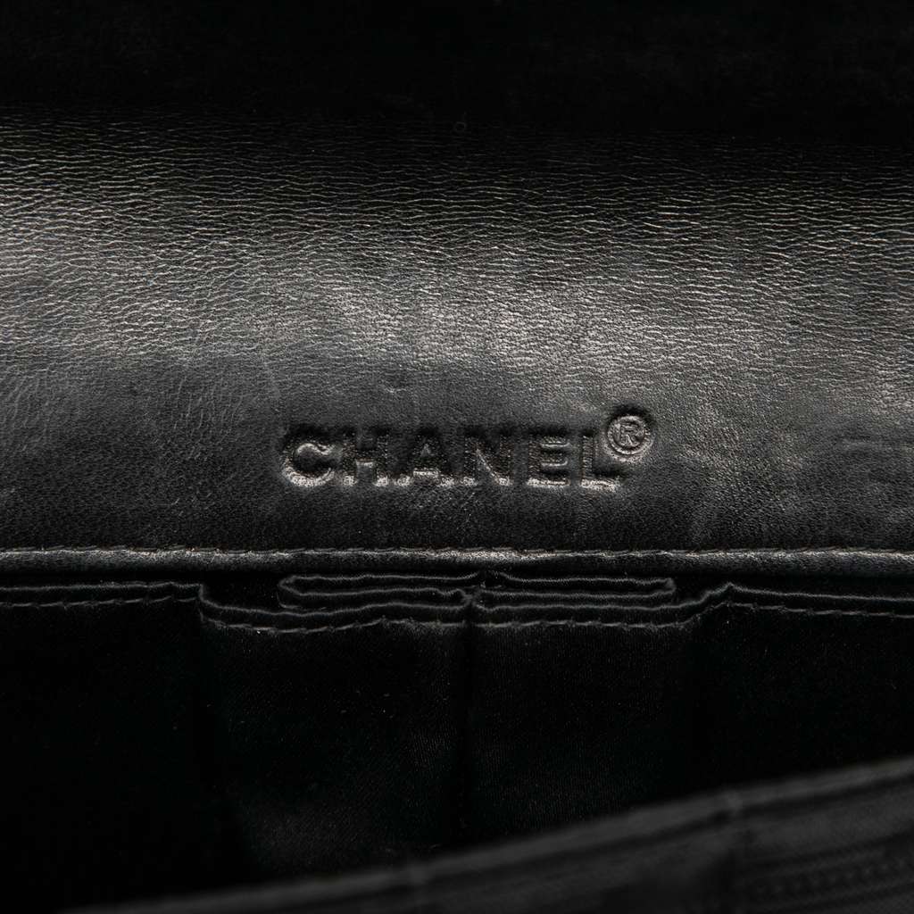 Chanel New Travel Line Nylon East West Flap Black Good condition - Box View