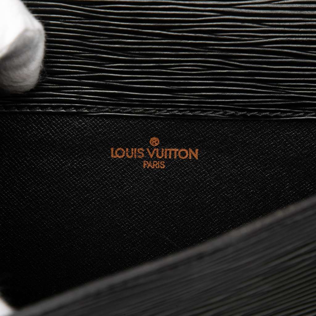 Louis Vuitton Epi Porte Documents Senateur Black Leather Good condition - Box View