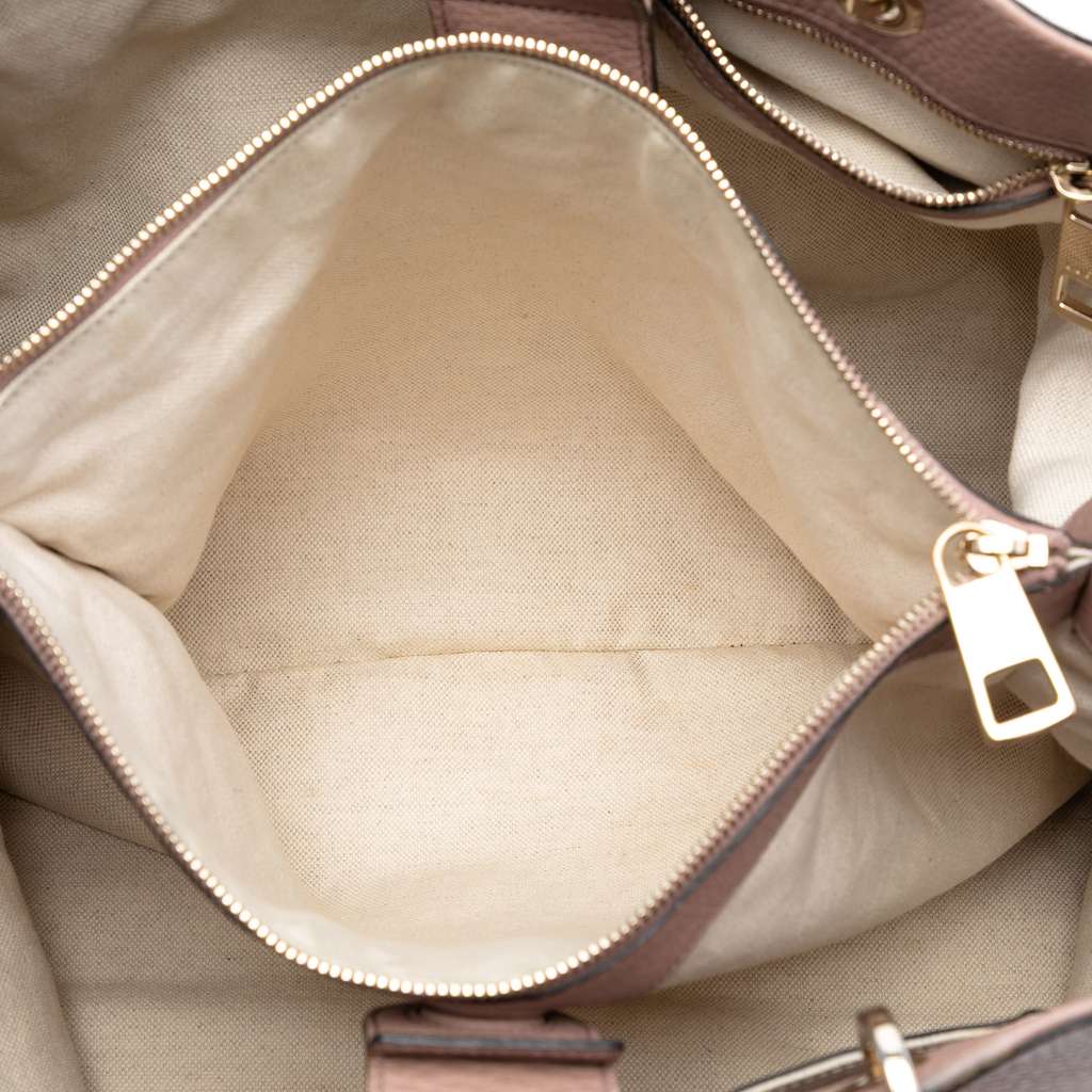 Gucci Large Calfskin Bamboo Shopper Satchel Pink Leather Good condition - Model View